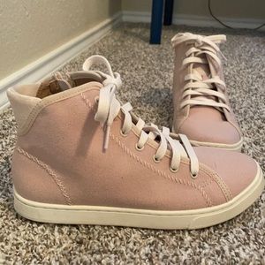 Pilahi Women’s High-Top Sneaker - Pink